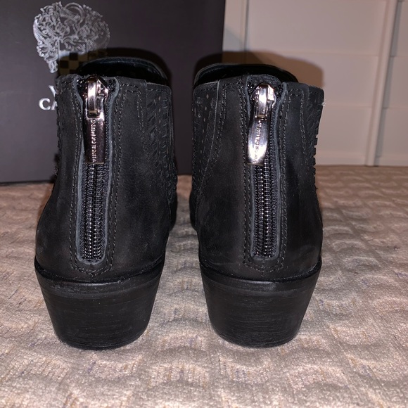 Vince Camuto Prasata bootie - Picture 7 of 8